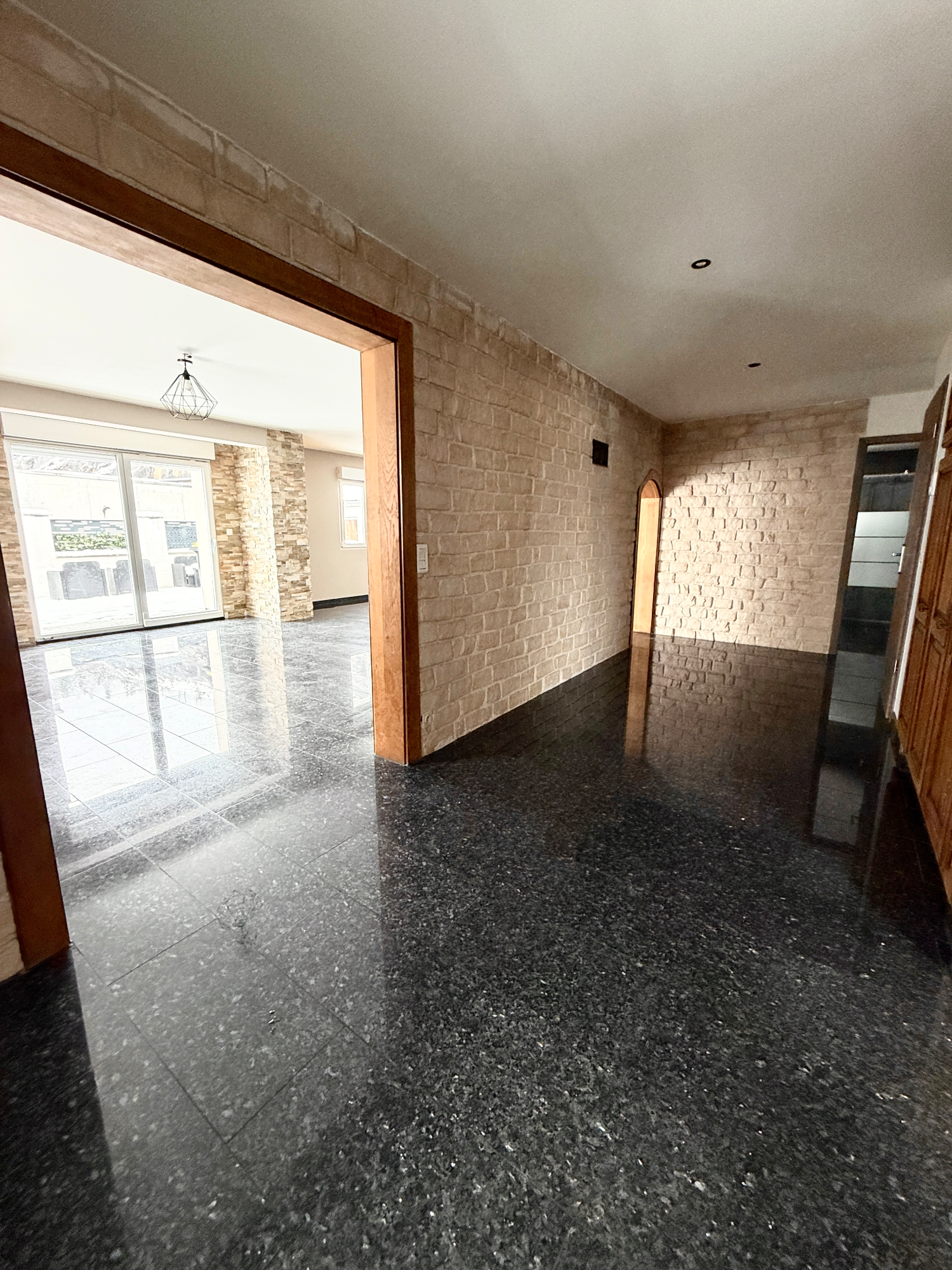 Appartement 5 Pièce(s) Les Fins