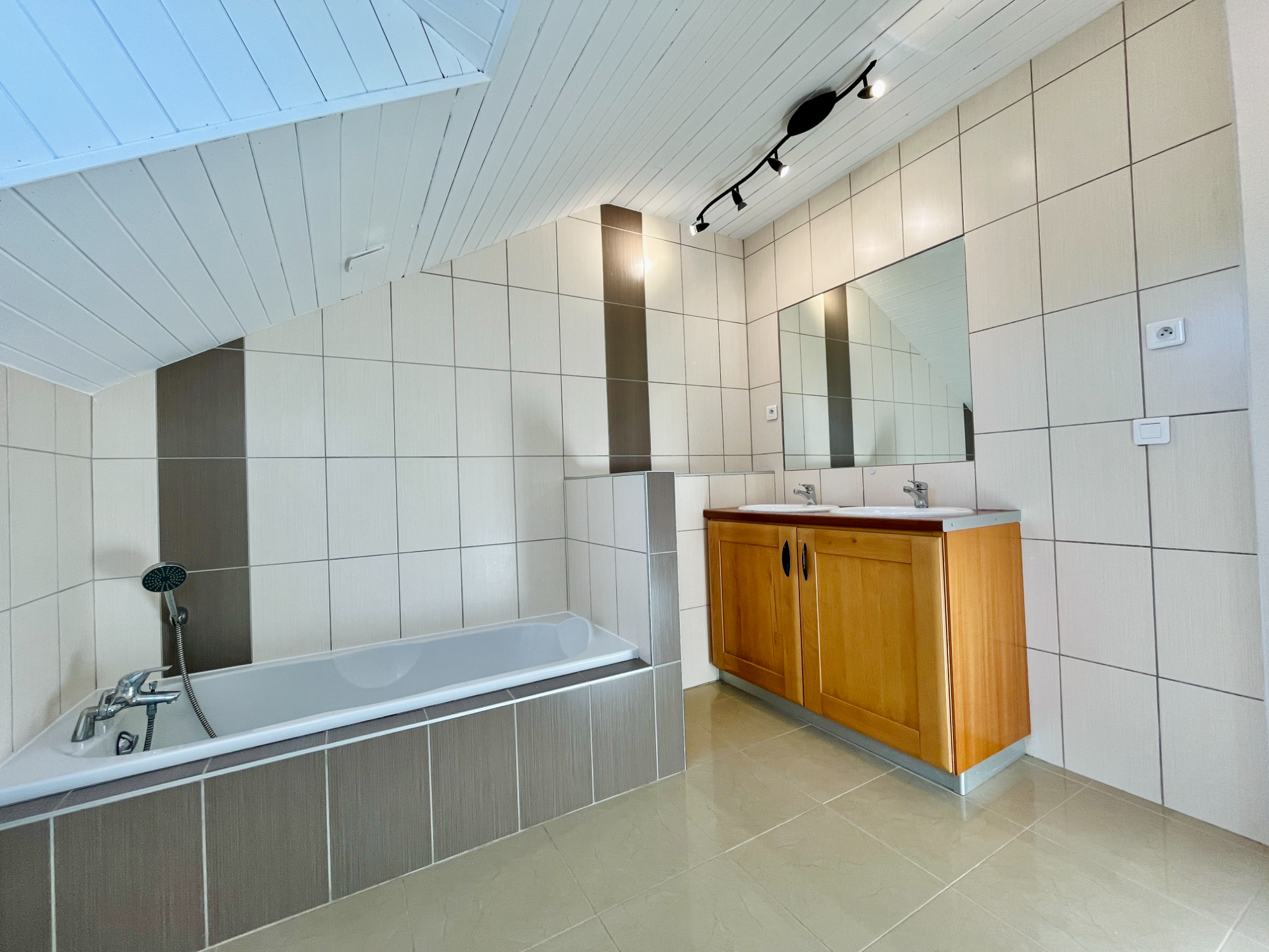 Maison 5 Pièce(s) Boussières - Photo 12
