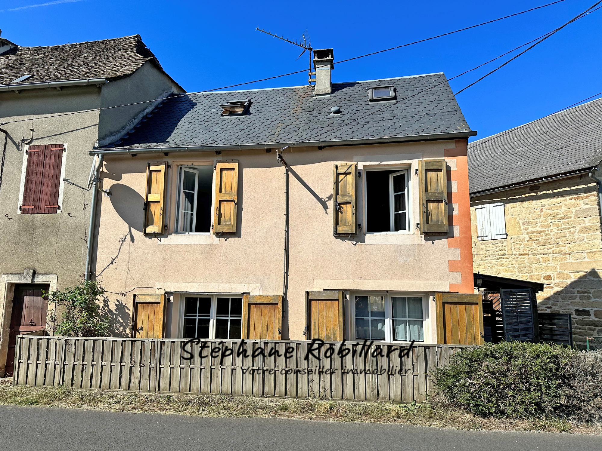 House 4 Rooms Saint-Germain-du-Teil