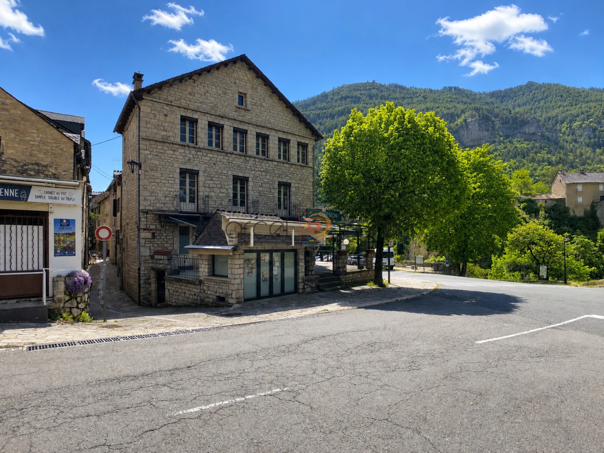 Ensemble Immobilier 10 Pièce(s) Gorges du Tarn Causses
