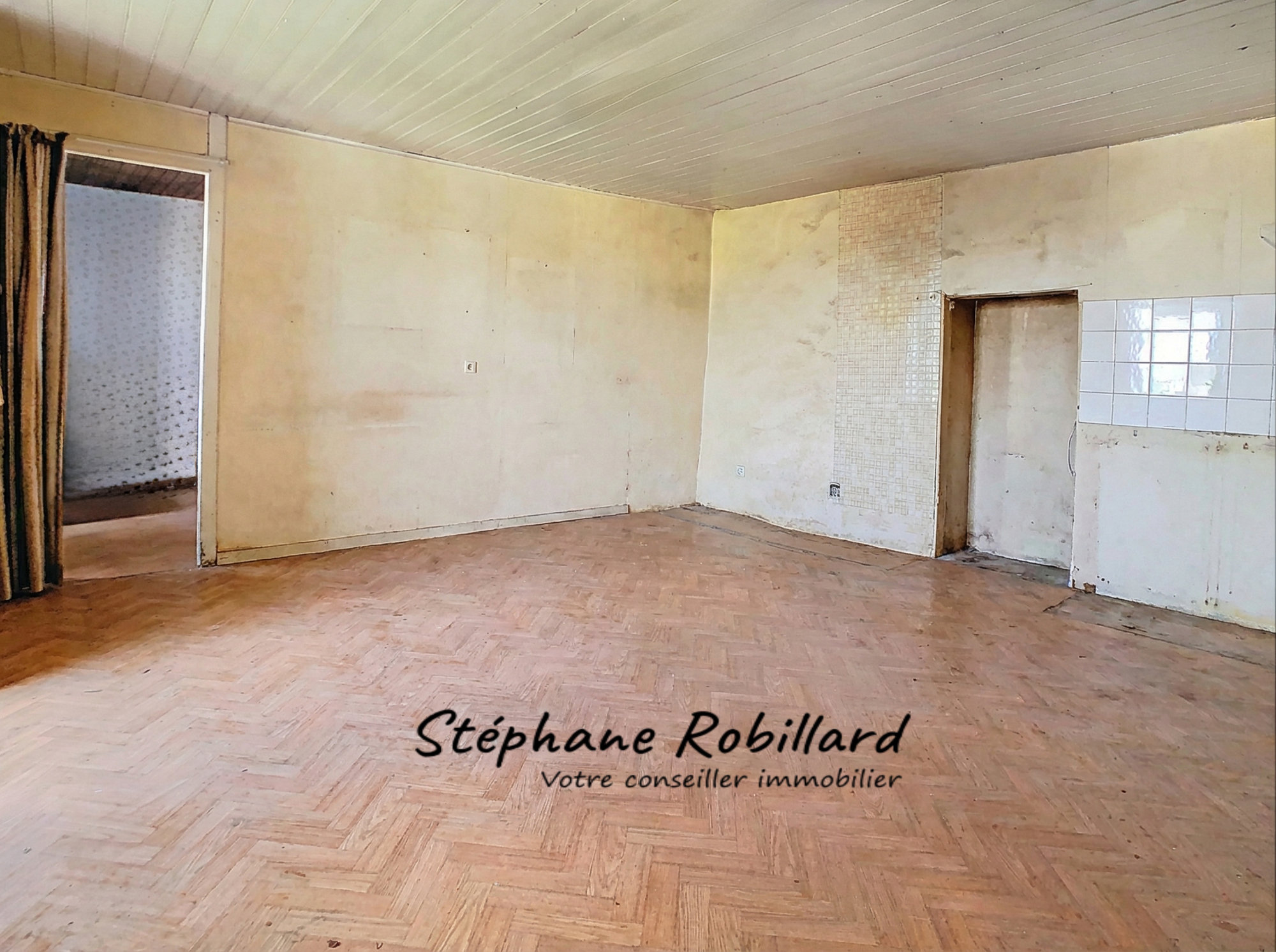 Corps de ferme 8 Pièce(s) Bourgs sur Colagne