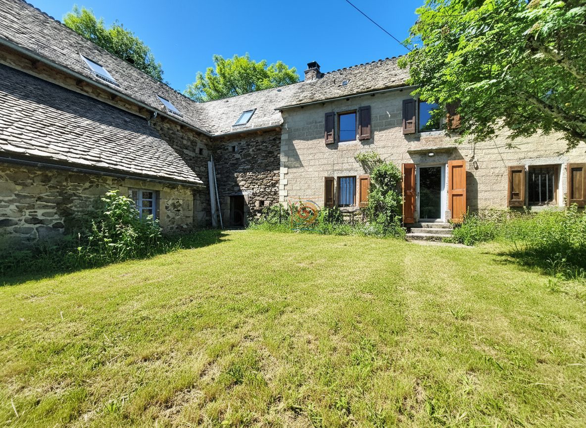 Ensemble Immobilier 4 Pièce(s) Les Salces