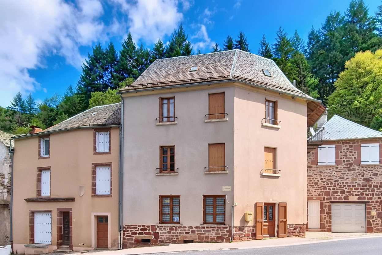 Maison de village 5 Pièce(s) Saint-Laurent-d'Olt