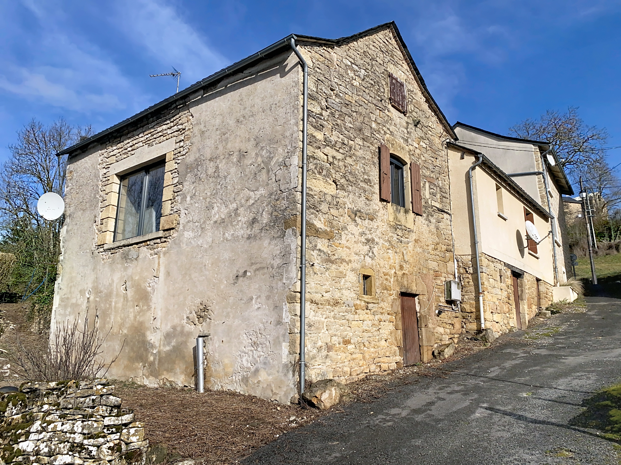Stone house 5 Rooms Saint-Saturnin-de-Lenne