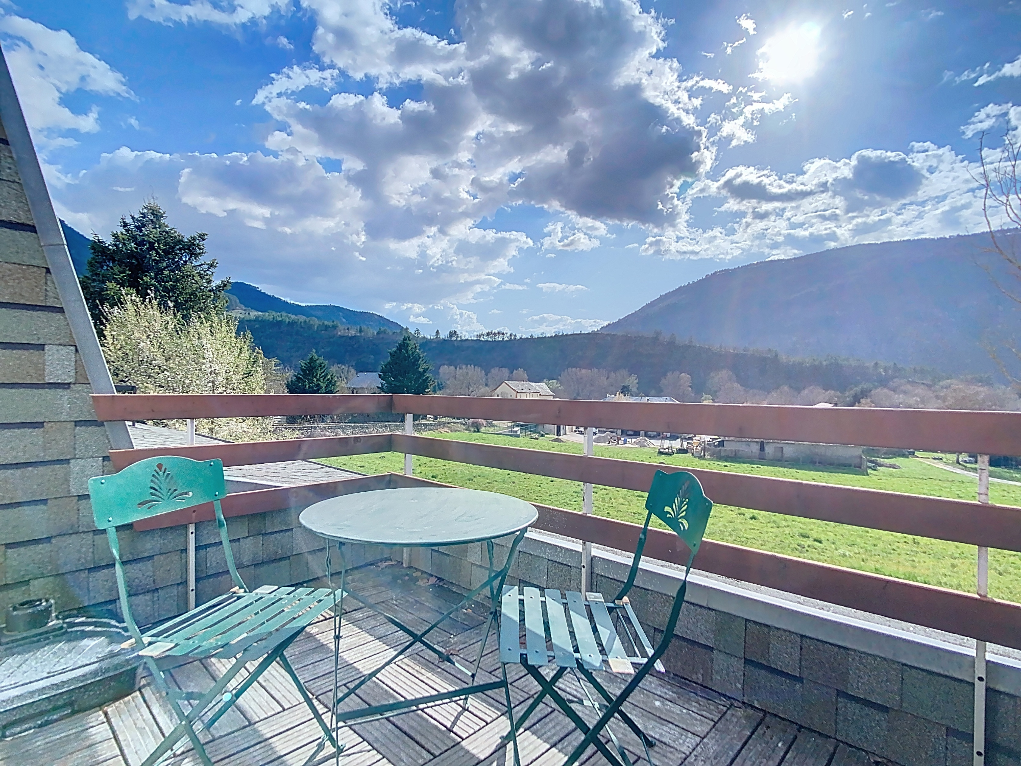 Apartment 3 Rooms Ispagnac