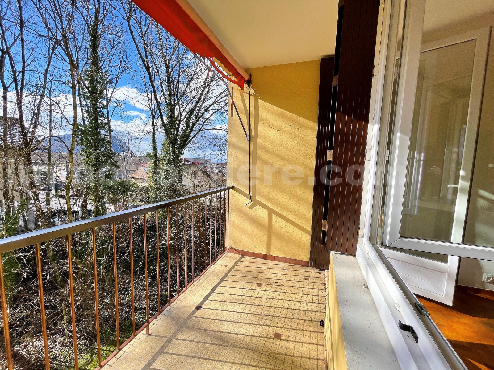  2 Pièce(s) ANNEMASSE