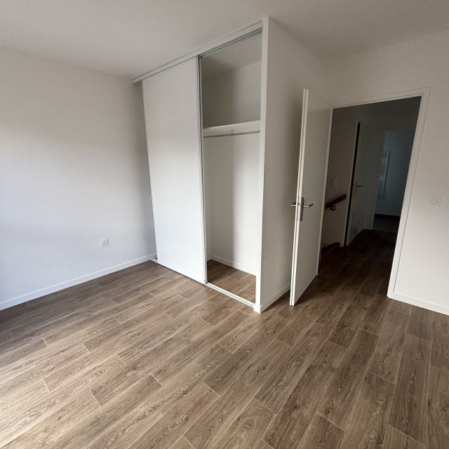 Maison 4 Pièce(s) Rosny-sur-Seine
