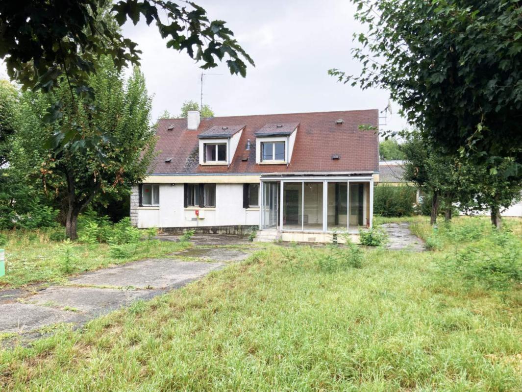 Pavillon 4 Pièce(s) Montluçon