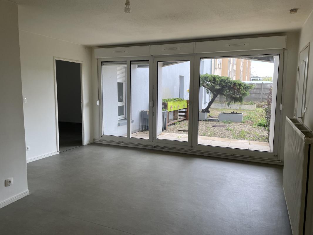 Appartement 2 Pièce(s) Montigny-lès-Metz