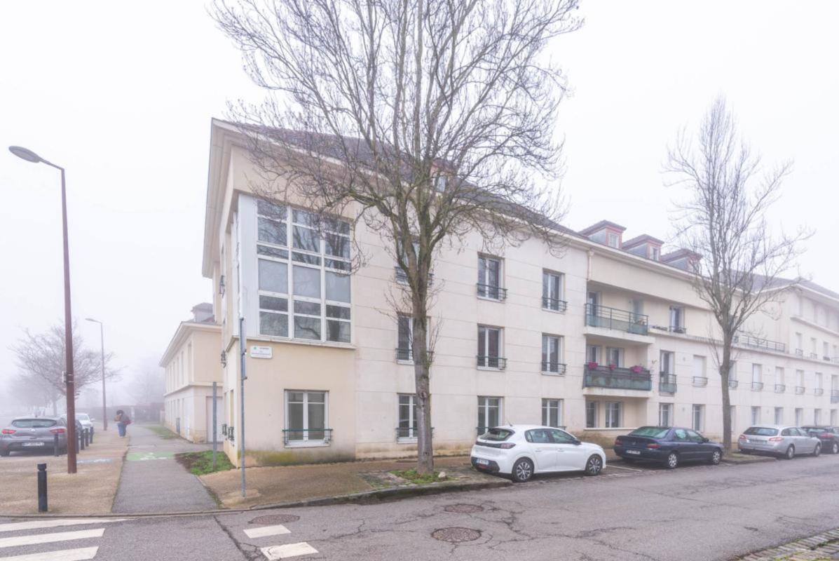 Appartement 3 Pièce(s) Guyancourt