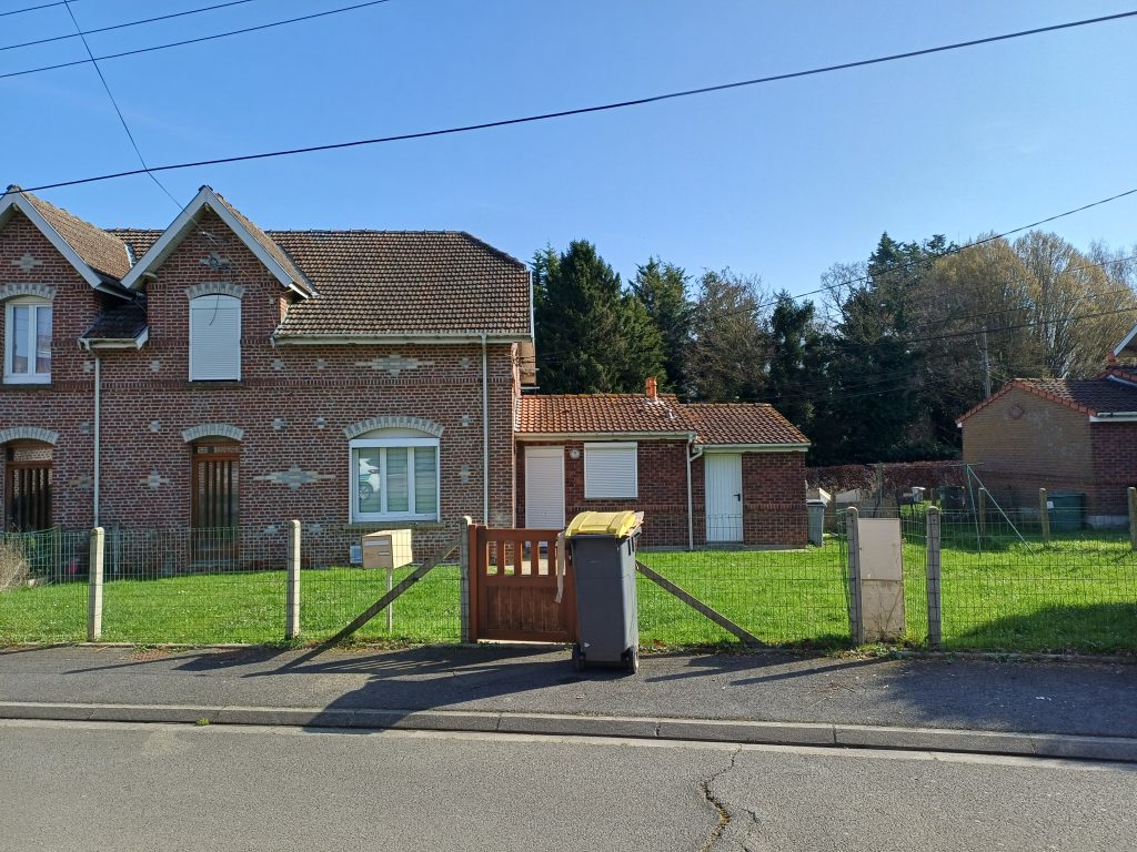 Maison ancienne  Barlin