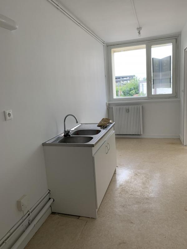Appartement 4 Pièce(s) Tourcoing - Photo 2
