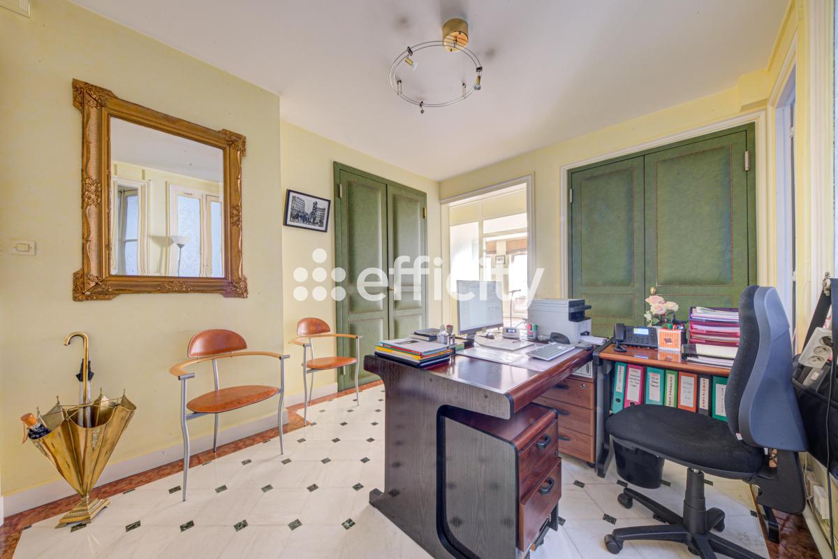 Appartement 6 Pièce(s) Paris 8eme Arrondissement - Photo 6