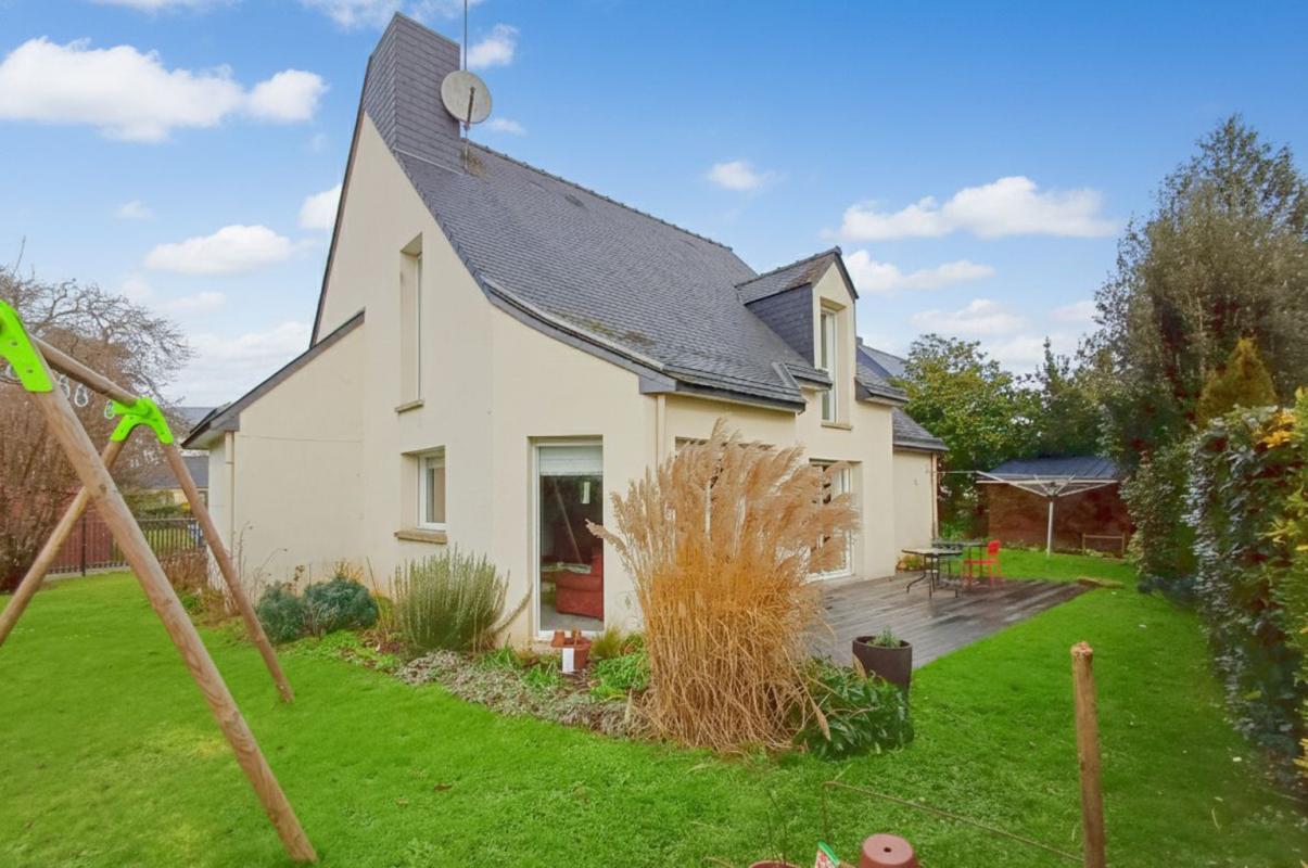 Maison 7 Pièce(s) Thorigné-Fouillard