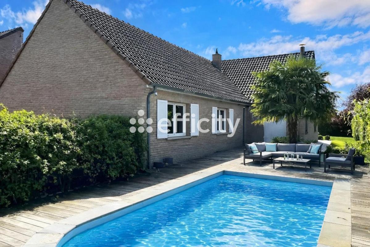 Maison 8 Pièce(s) Mérignies