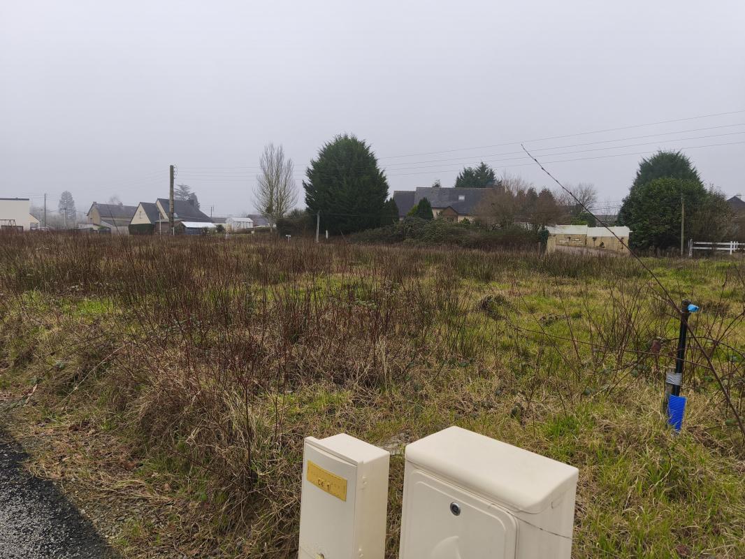 Terrain  Saint-Thual