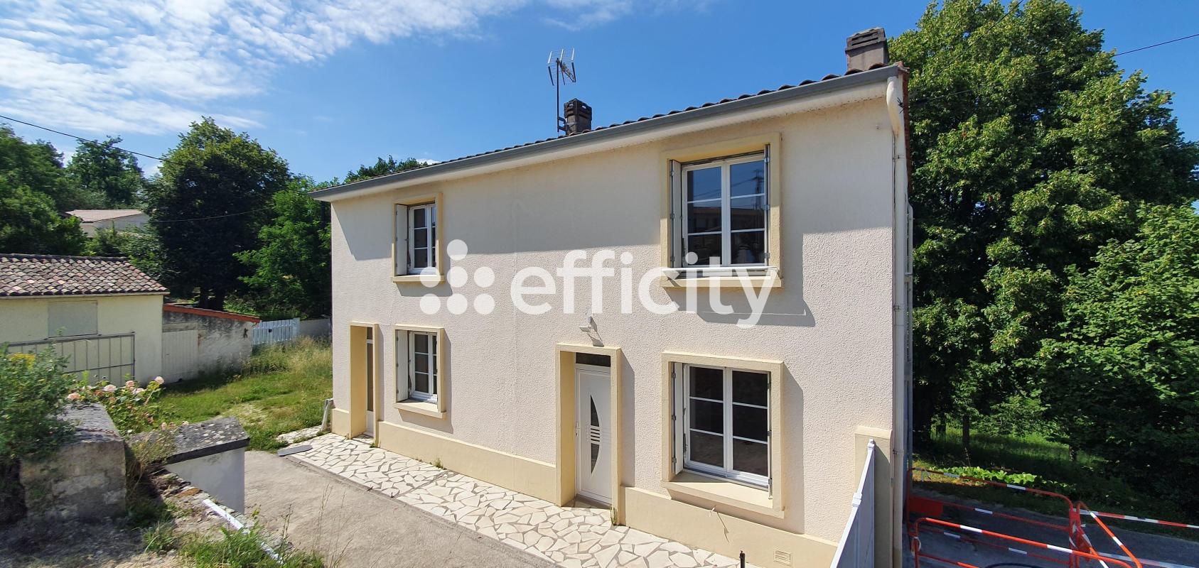 Maison 4 Pièce(s) Saint-Yrieix-sur-Charente