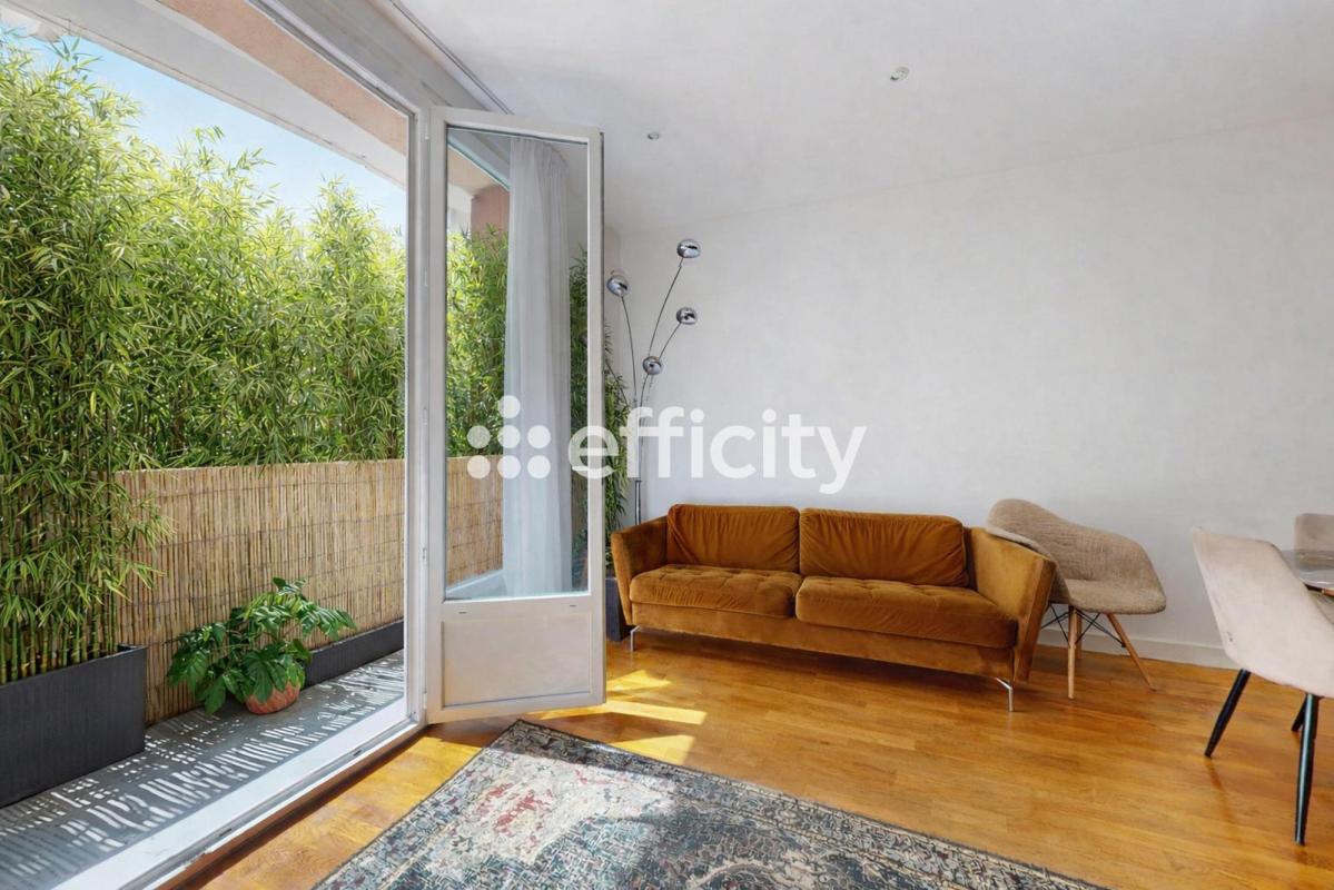 Appartement 4 Pièce(s) Lyon 6eme Arrondissement