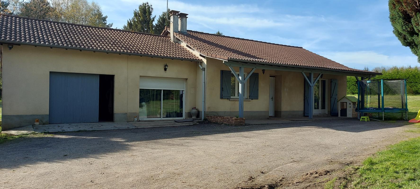 Maison 4 Pièce(s) Bonnac-la-Côte