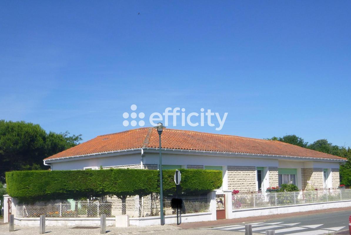 Maison 5 Pièce(s) La Brée-les-Bains