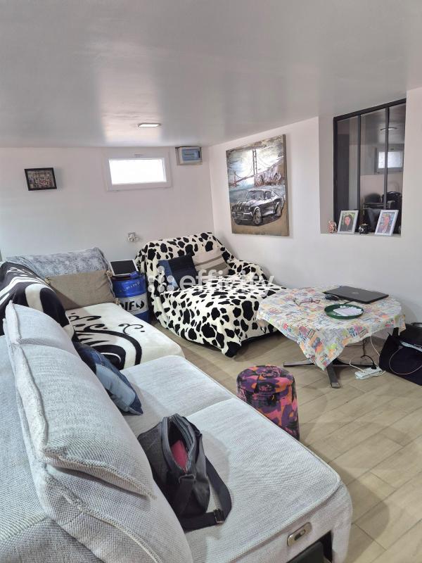 Maison 4 Pièce(s) Longueville