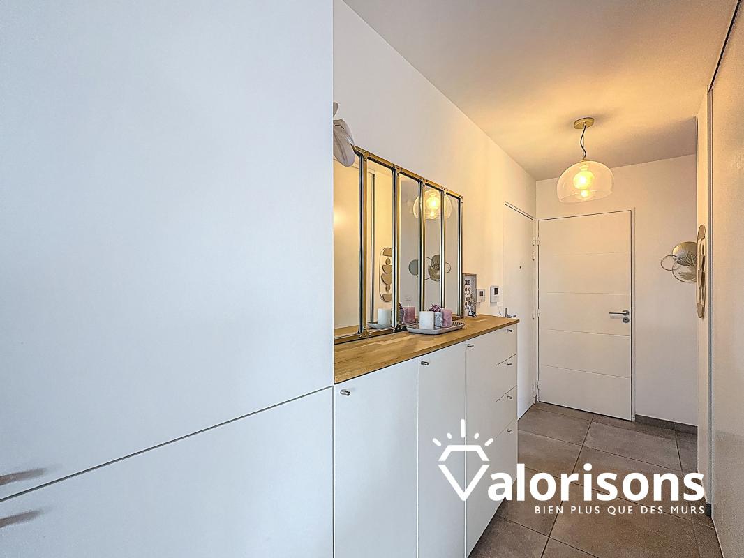 Appartement 4 Pièce(s) Chassieu