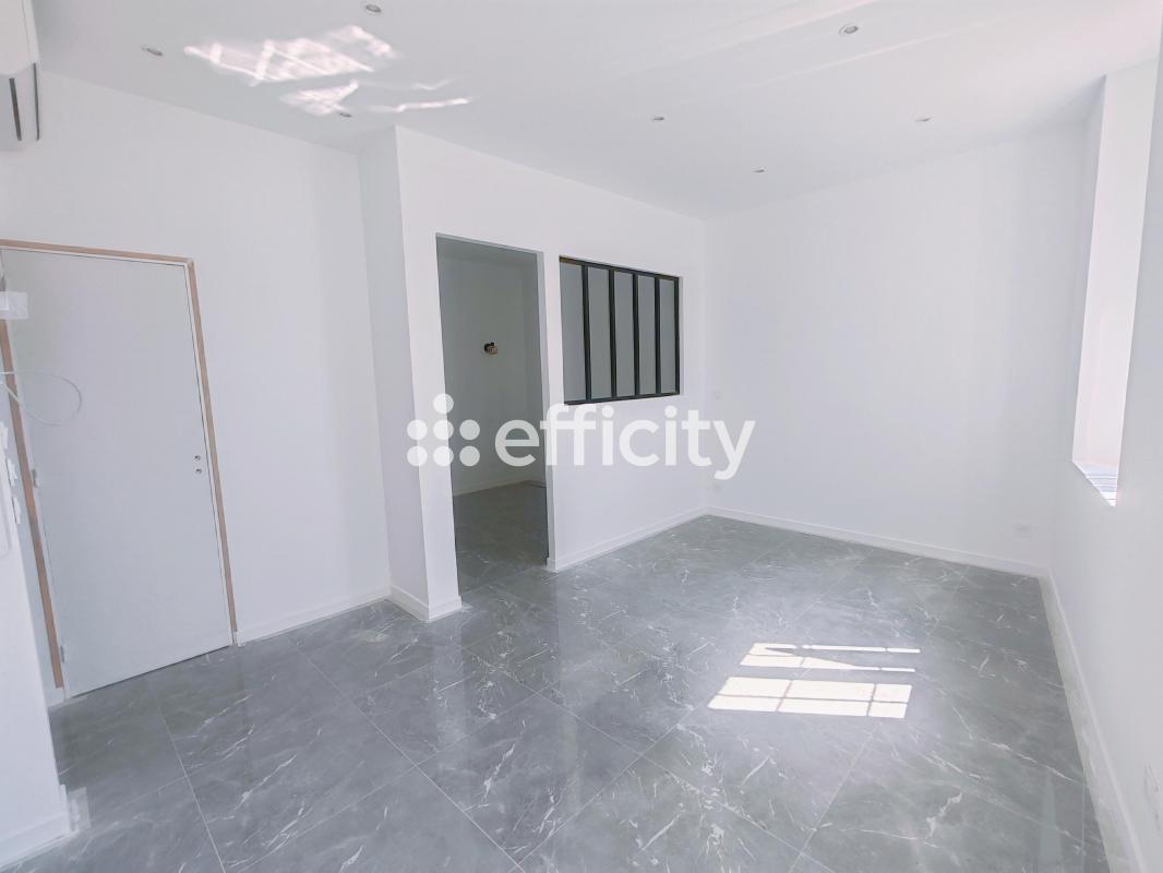 Appartement 2 Pièce(s) Marseille 3eme Arrondissement