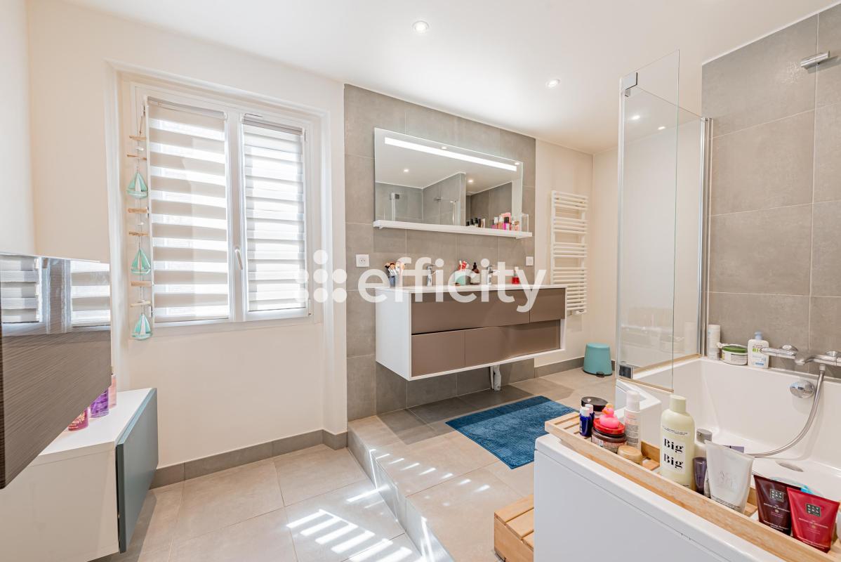 Maison 9 Pièce(s) Ablon-sur-Seine - Photo 18