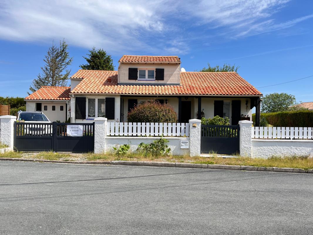 Maison 5 Pièce(s) Royan