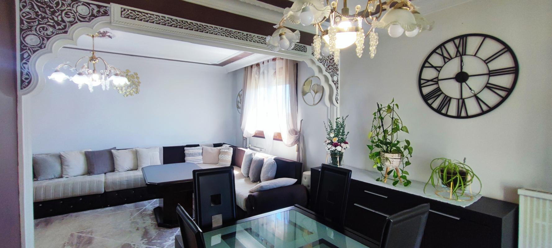 Appartement 5 Pièce(s) Vaulx-en-Velin