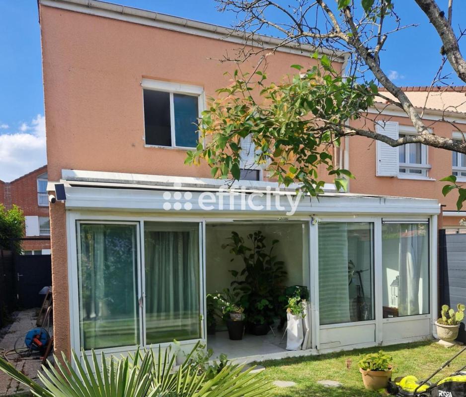 Maison 5 Pièce(s) Montigny-le-Bretonneux