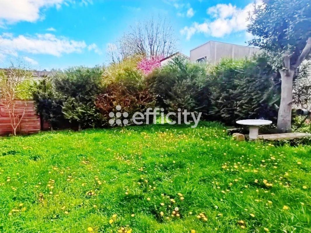 Maison 6 Pièce(s) Pantin