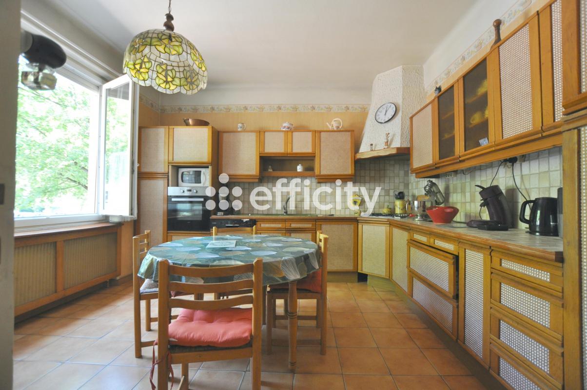 Maison 6 Pièce(s) Vénissieux - Photo 9