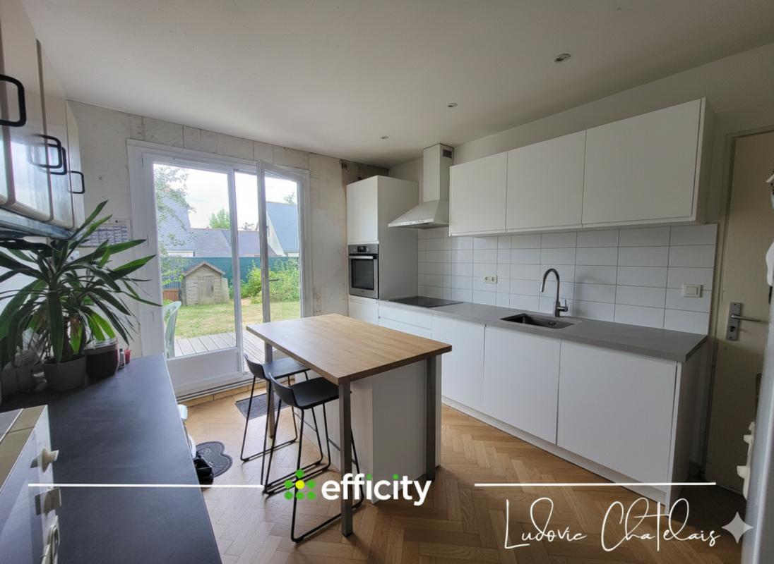 Maison 5 Pièce(s) La Mézière