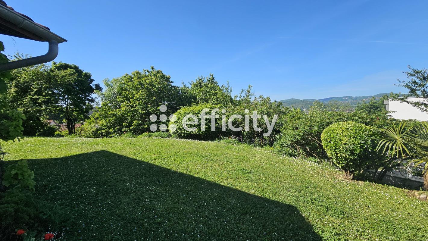 Maison 6 Pièce(s) Montanay