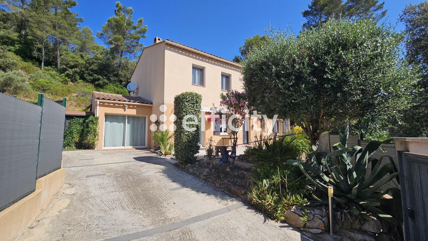 Maison 8 Pièce(s) Taradeau