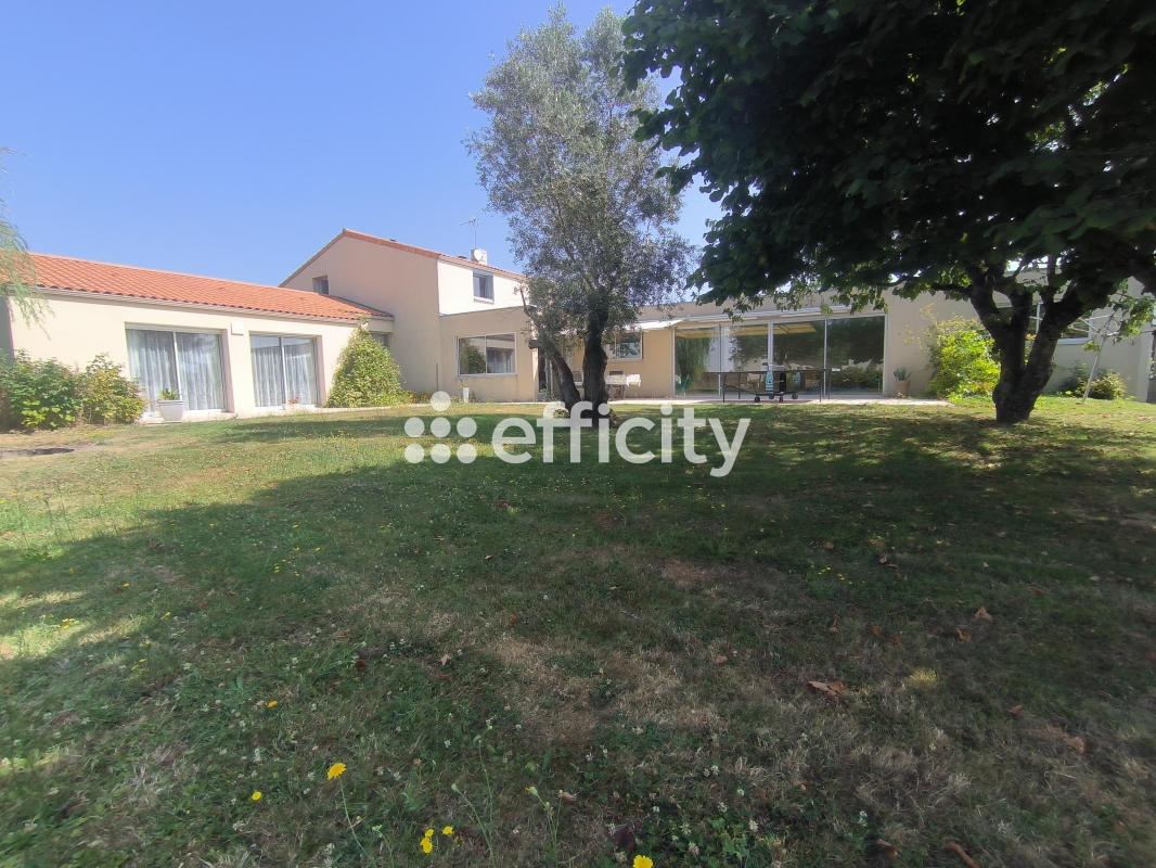 Maison 6 Pièce(s) Saint-Fulgent