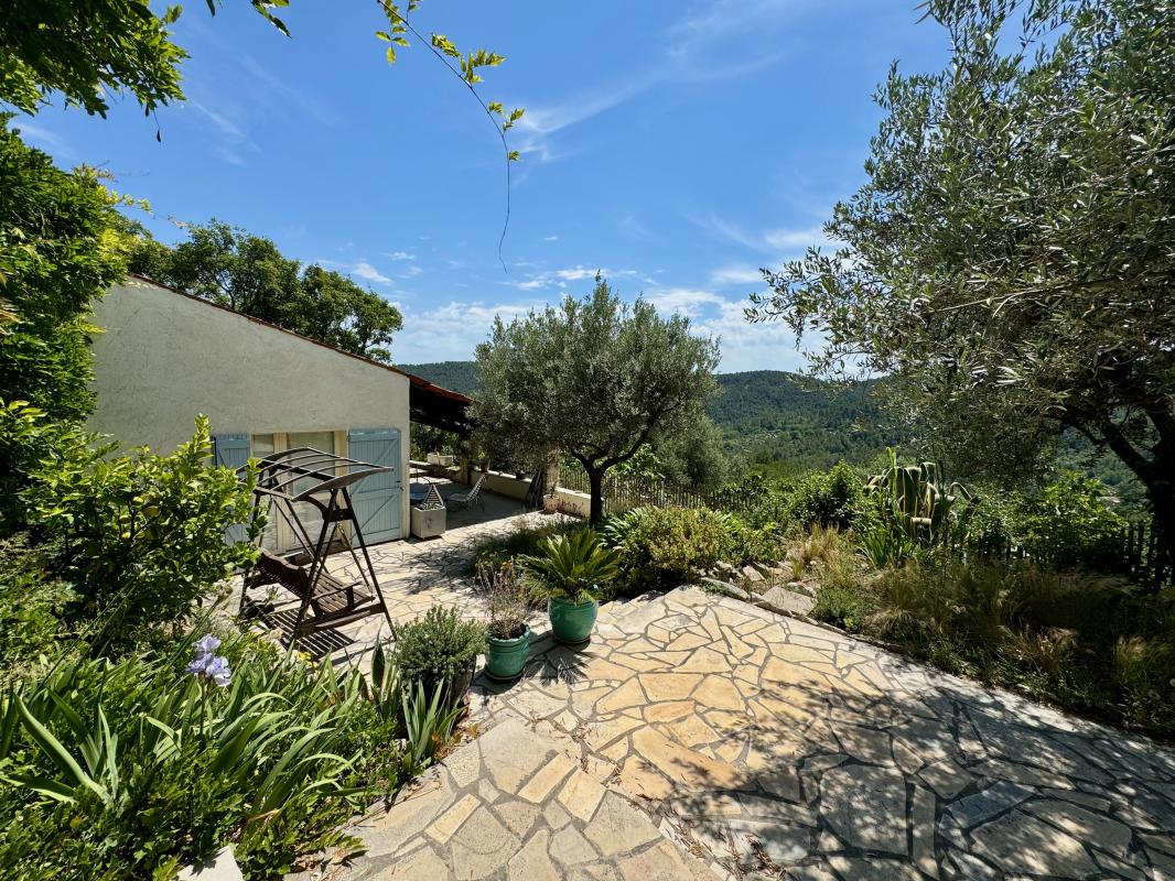 Maison 4 Pièce(s) Claviers