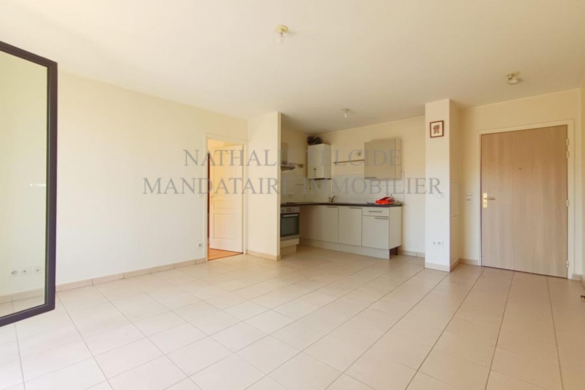 Appartement 2 Pièce(s) Neuilly-Plaisance