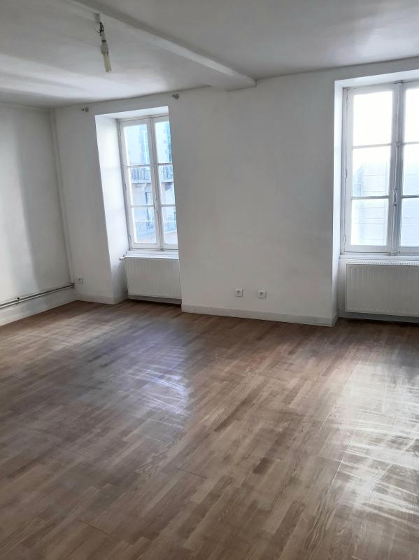 Maison 5 Pièce(s) Thiers