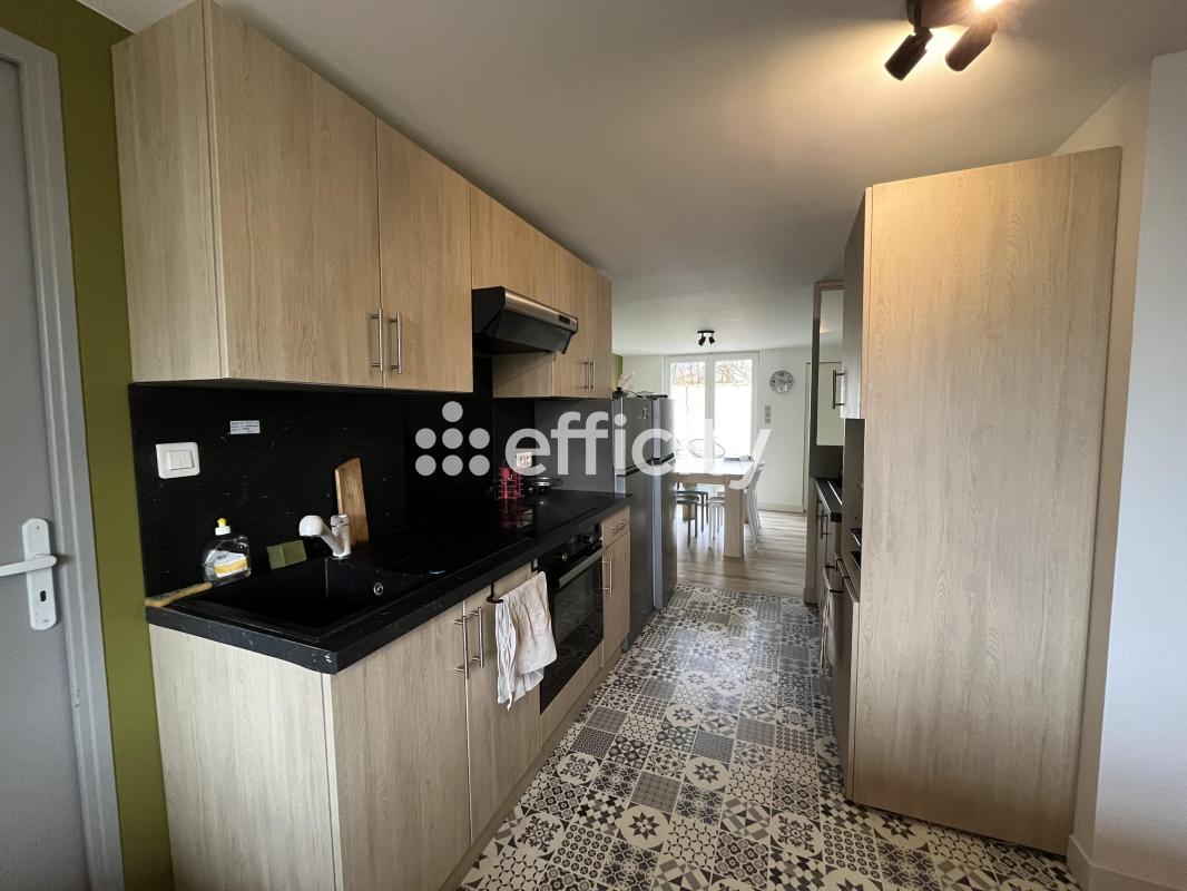 Maison 9 Pièce(s) Poitiers - Photo 2