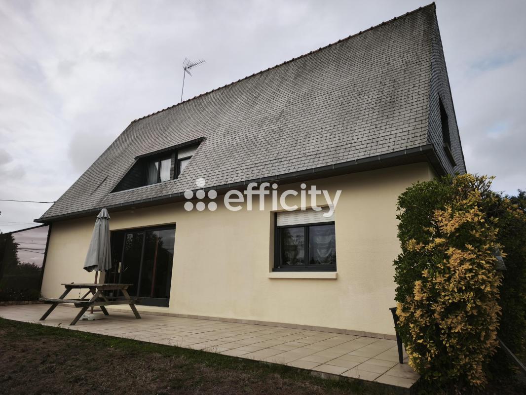 Maison 7 Pièce(s) Vildé-Guingalan
