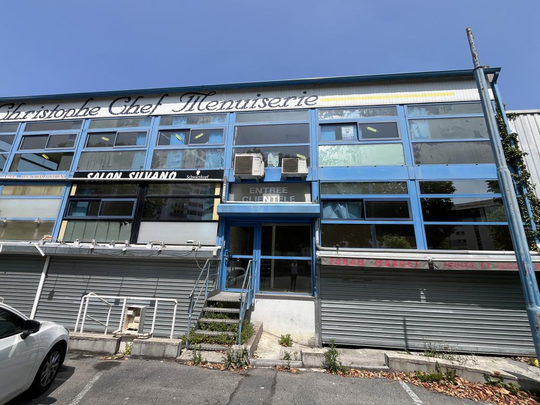 Immeuble 25 Pièce(s) Laon