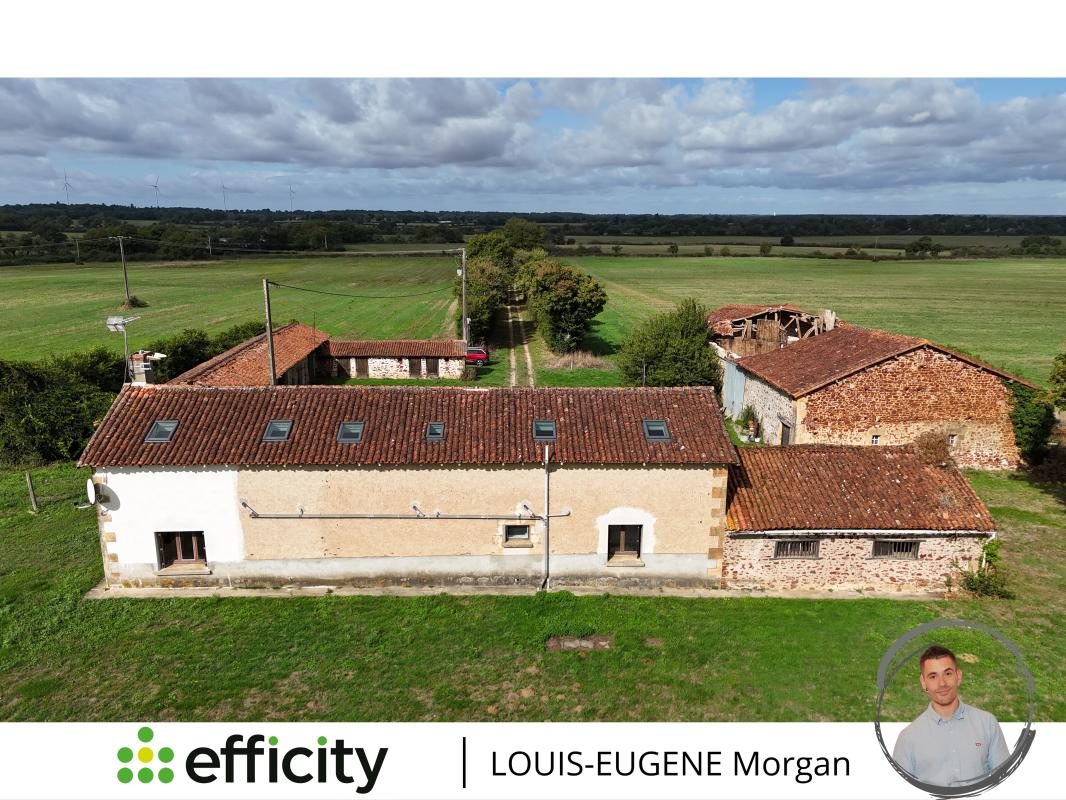 Corps de ferme 7 Pièce(s) Availles-Limouzine