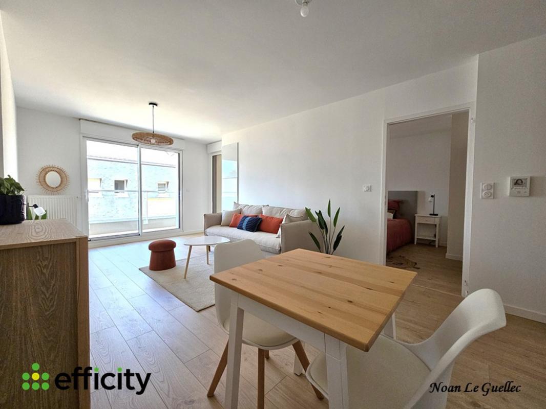 Appartement 2 Pièce(s) La Chapelle-des-Fougeretz