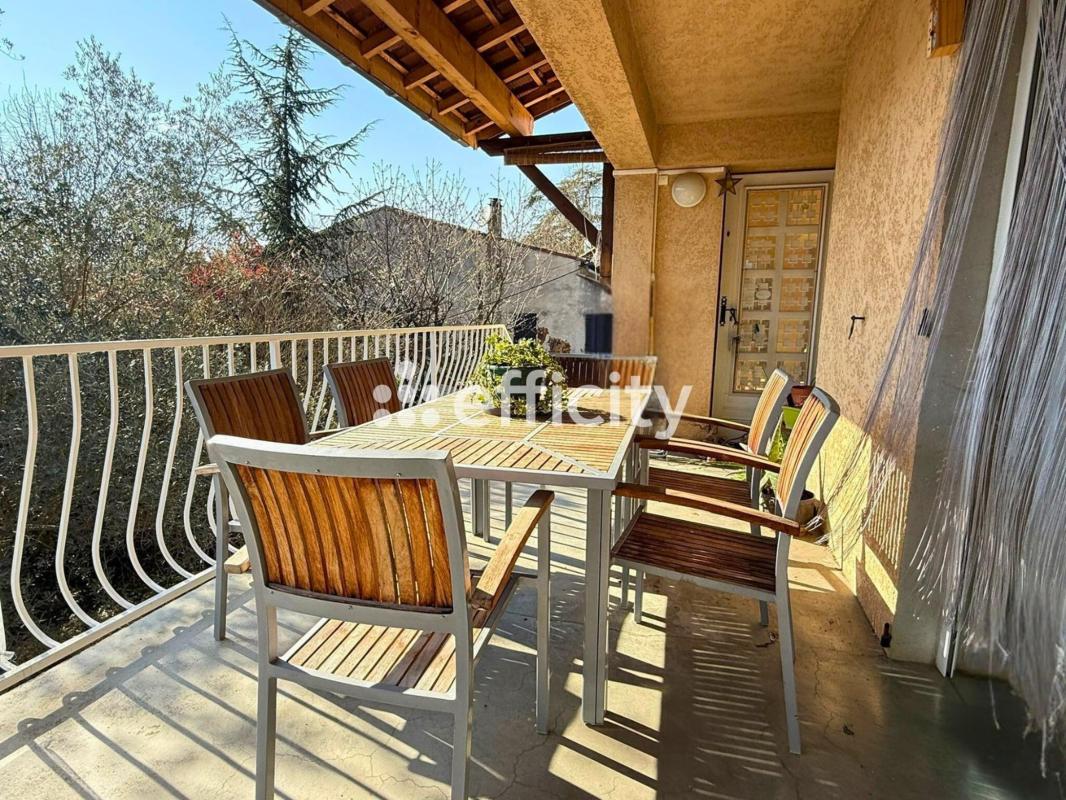 Villa 8 Pièce(s) Privas