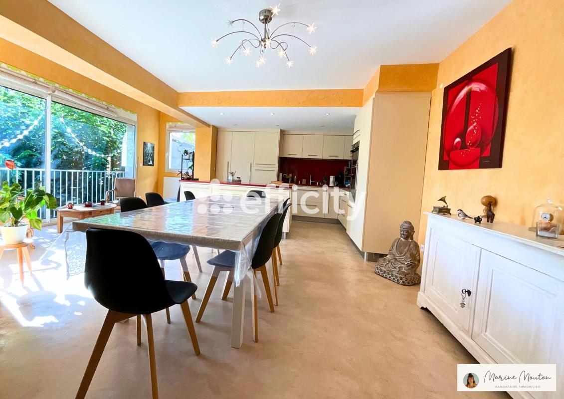 Villa 8 Pièce(s) Privas