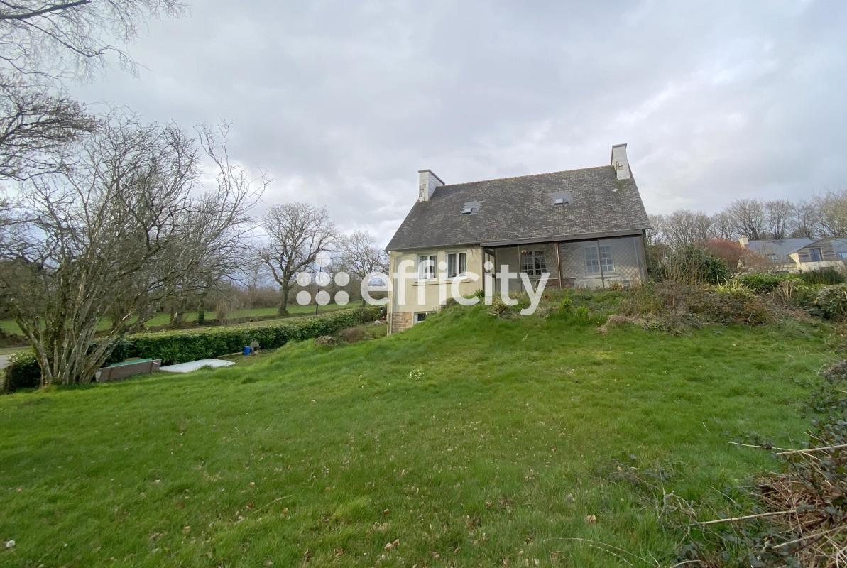 Maison 5 Pièce(s) Saint-Urbain