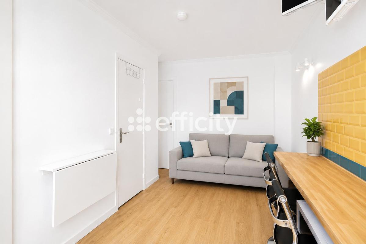 Appartement 1 Pièce(s) Paris 8eme Arrondissement - Photo 4