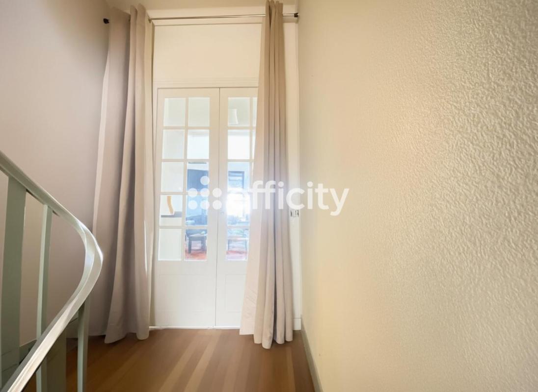 Appartement 10 Pièce(s) Pontivy - Photo 9